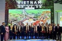 Việt Nam tham dự hội chợ CAEXPO và hội nghị CABIS lần thứ 23