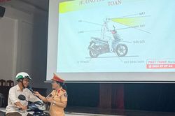 Gần 500 học sinh, người dân Trà My được hướng dẫn kỹ năng lái xe an toàn