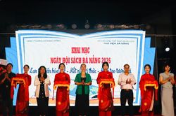 Khai mạc ngày hội sách Đà Nẵng tại phường Điện Bàn Đông