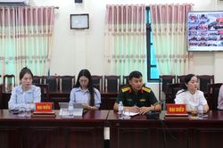 Nâng cao kỹ năng nắm bắt dư luận xã hội từ cơ sở