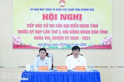 Phó Chủ tịch UBND tỉnh Trịnh Minh Hoàng tiếp xúc cử tri xã Anh Dũng