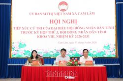 Trưởng Ban Tổ chức Tỉnh ủy Lương Đức Hải tiếp xúc cử tri xã Cam Lâm