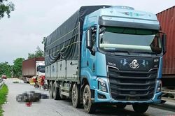 Tai nạn giao thông 17/9: Xe tải va chạm xe máy trên quốc lộ 8, một người tử vong