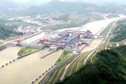 Trung Quốc vận hành siêu kênh đào Bình Lục