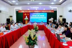 Hội thảo tư vấn, phản biện chỉnh sửa khung chương trình và tài liệu giáo dục địa phương