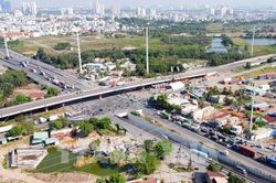 Gỡ điểm nghẽn, khơi dòng tín dụng cho hạ tầng
