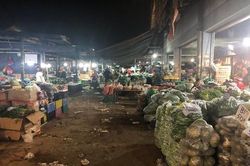 Tiểu thương chợ đầu mối ở TPHCM kêu cứu