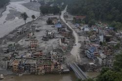Giới khoa học lý giải nguyên nhân lở băng gây ra trận lũ quét kinh hoàng ở Nepal