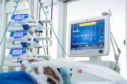 Sức khỏe 5 nạn nhân vụ cháy nhà trong hẻm ở TP.HCM hiện ra sao?