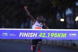 Vì sao đường chạy marathon lại dài 42,195km?
