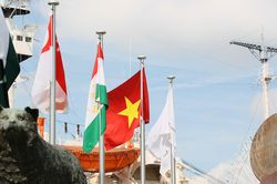 Quốc kỳ Việt Nam tung bay tại Nhật Bản trước thềm ASIAD 20