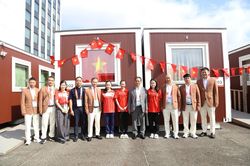 Thứ trưởng Hoàng Đạo Cương kiểm tra nơi ăn, ở của Đoàn Thể thao Việt Nam tại ASIAD 20