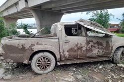 Vĩnh Long: Khẩn trương điều tra vụ một ô tô được phát hiện dưới kênh