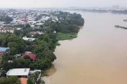 Lũ trên nhiều sông ở Bắc Bộ và Thanh Hóa vẫn ở mức cao