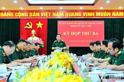 Đại tướng Nguyễn Trọng Nghĩa chủ trì kỳ họp thứ ba của Ủy ban Kiểm tra Quân ủy Trung ương