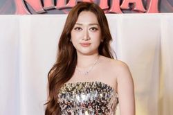 Cuộc sống của 'nữ diễn viên trăm tỷ' Phương Lan sau ly hôn