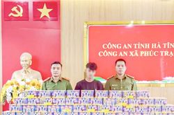 Bắt đối tượng vận chuyển hơn 1 tạ pháo lậu từ Quảng Trị ra Hà Tĩnh