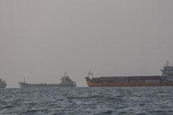 Iran tấn công tàu dầu ở Hormuz, cáo buộc Mỹ 'trốn tránh trách nhiệm'