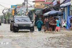 Hà Nội: Tìm thấy thi thể nam sinh nghi bị nước cuốn xuống cống