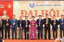 Bà Trần Thị Thu Đông tái đắc cử Chủ tịch Hội Nghệ sĩ Nhiếp ảnh Việt Nam