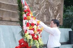Khơi dậy niềm tự hào, ý thức trách nhiệm của thế hệ trẻ