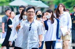 Đề xuất bỏ điểm cộng IELTS, học sinh giỏi: 'Cuộc đua' tuyển sinh chuyển sang chất lượng