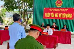 Tự ý ngắt thiết bị giám sát hành trình trên tàu cá