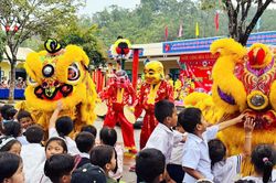 Ấm áp Trung thu nơi biên giới Tây Giang