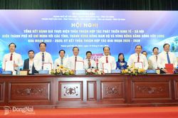Đẩy mạnh liên kết phát triển giữa Thành phố Hồ Chí Minh với các tỉnh, thành vùng Đông Nam Bộ và đồng bằng sông Cửu Long