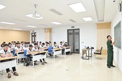 Trường Đại học Thông tin liên lạc: Đào tạo nguồn nhân lực số chất lượng cao
