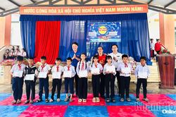 Tổ chức chương trình Trung thu cho 212 học sinh điểm trường Giang Ly