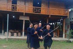 Điệu chèo hiếu quê hương