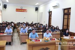 Hội nghị báo cáo viên trung ương tháng 9