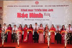 Ấn tượng triển lãm ảnh Bắc Ninh xưa và nay