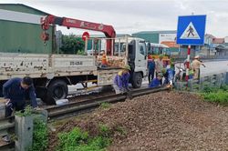 Nghệ An đóng, xóa 5 lối đi tự mở qua đường sắt