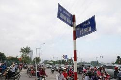 Hà Nội cấm ô tô đi thẳng từ Trung Thư sang Trung Văn giờ cao điểm