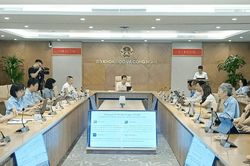 HOÀN THIỆN THỂ CHẾ, MỞ RỘNG KHÔNG GIAN PHÁT TRIỂN LĨNH VỰC BƯU CHÍNH Tạo hành lang pháp lý hiện đại, đồng bộ và phù hợp với nền kinh tế số