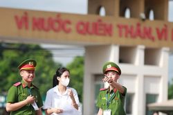 Hướng dẫn quy trình làm bài thi Văn bằng 2 Công an trên máy tính
