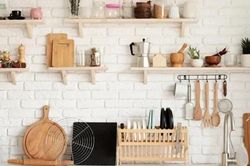 Để gia vị cạnh bếp, nhiều gia đình đang bảo quản sai cách mà không biết