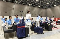 Ban tổ chức ASIAD 2026 bỏ quên, VĐV Trung Quốc nhịn đói, mắc kẹt 7 giờ ở sân bay