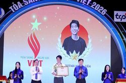 Vinh danh 26 thanh niên khuyết tật giàu nghị lực
