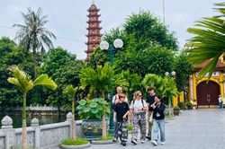 Kiểm soát lời thuyết minh, giữ hình ảnh điểm đến