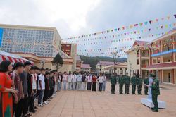 Vun đắp tình yêu Tổ quốc cho học sinh nơi biên giới Lạng Sơn