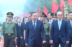 [Ảnh] Tổng Bí thư, Chủ tịch nước Tô Lâm dự Lễ kỷ niệm 72 năm Ngày Bác Hồ về thăm Đền Hùng