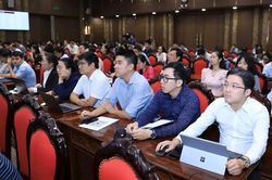 Hà Nội yêu cầu cán bộ, đảng viên phải tự giác nghiên cứu, học tập, quán triệt và triển khai nghị quyết