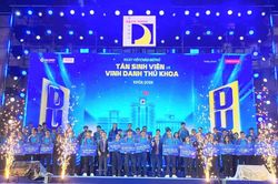 700 triệu đồng học bổng dành cho tân sinh viên Bách khoa Đà Nẵng