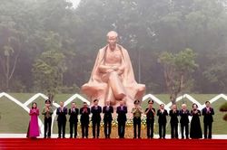 Khắc ghi lời Bác dặn từ Đền Hùng, xây dựng đất nước ngày càng giàu mạnh