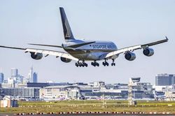 Vượt Qatar Airways, Singapore Airlines lần thứ 6 trở thành hãng hàng không của năm