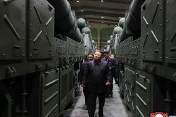 Triều Tiên tái khẳng định vị thế quốc gia hạt nhân sau nghị quyết của IAEA