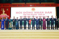 Ông Nguyễn Thế Mạnh được bầu giữ chức Chủ tịch UBND tỉnh Thái Nguyên